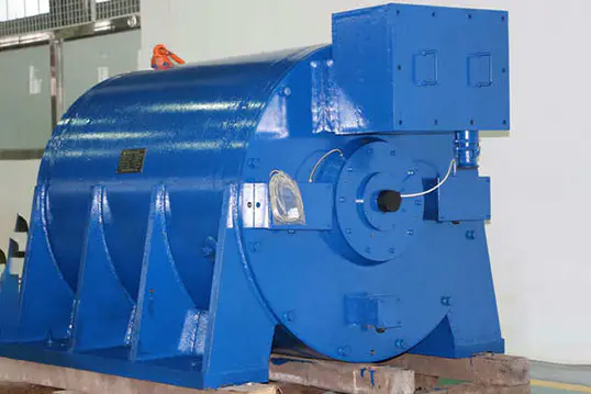 Plastic extruder used permanent magnet synchronous motors